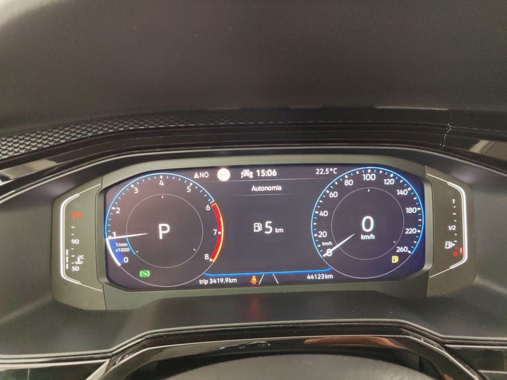 Volkswagen Taigo usata a Massa-Carrara (15)