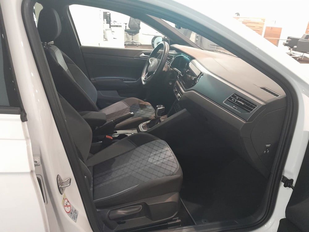 Volkswagen Taigo usata a Asti (9)