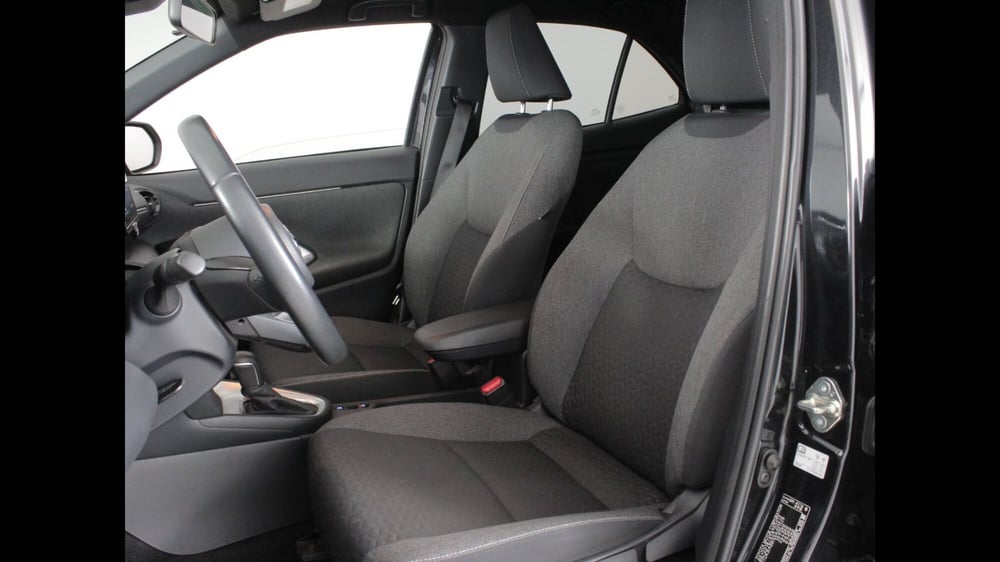 Toyota Yaris Cross usata a Palermo (12)
