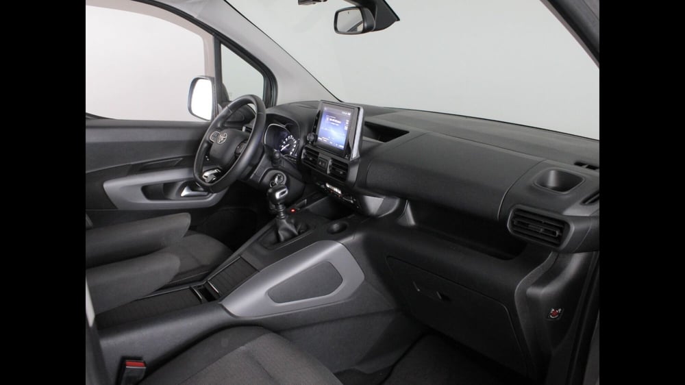 Toyota Proace City Verso usata a Palermo (6)