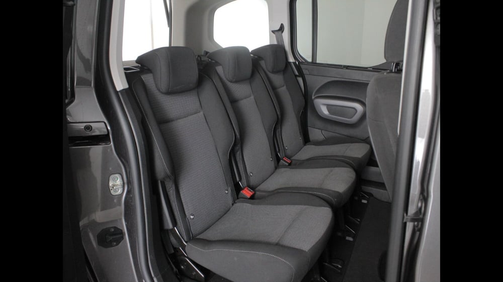 Toyota Proace City Verso usata a Palermo (8)