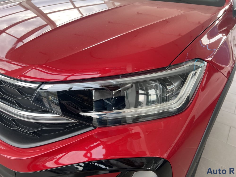 Volkswagen Taigo nuova a Potenza (15)
