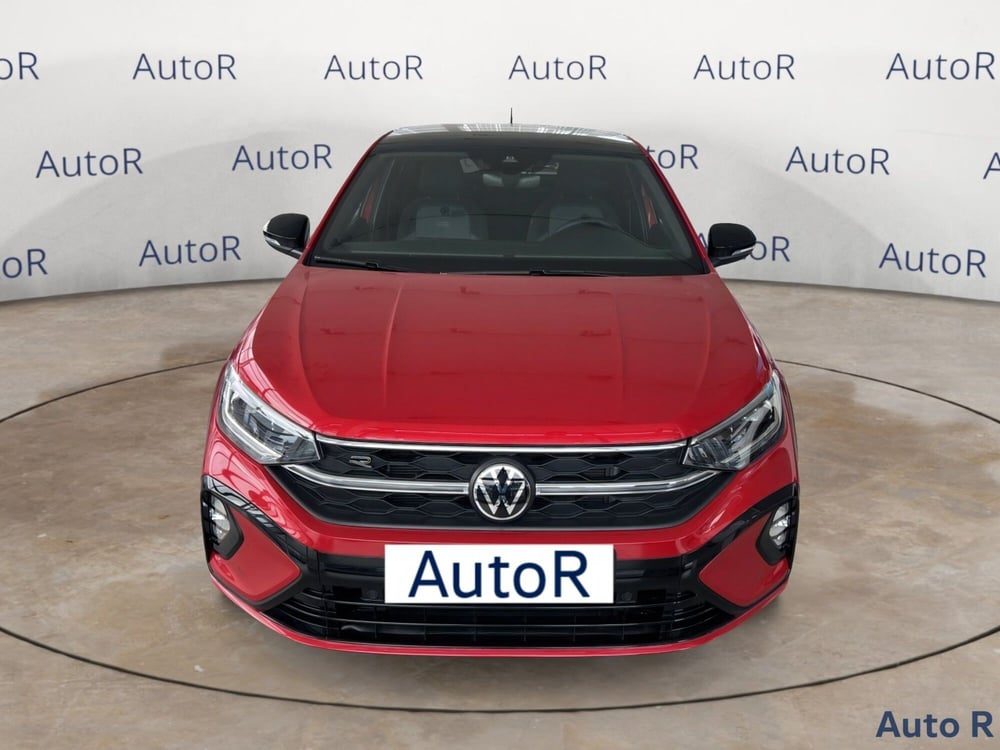 Volkswagen Taigo nuova a Potenza (3)