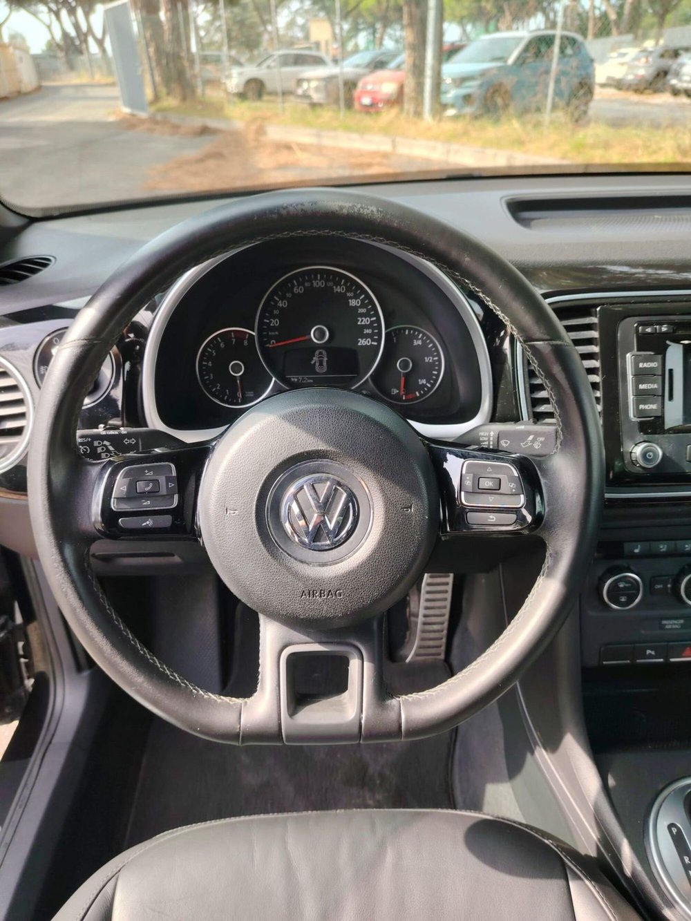 Volkswagen Maggiolino usata a Massa-Carrara (6)