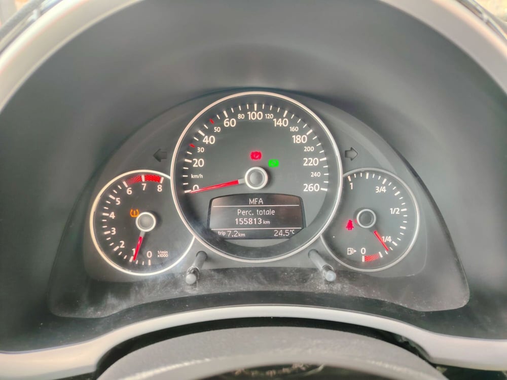 Volkswagen Maggiolino usata a Massa-Carrara (9)