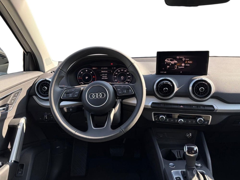 Audi Q2 nuova a Bari (3)
