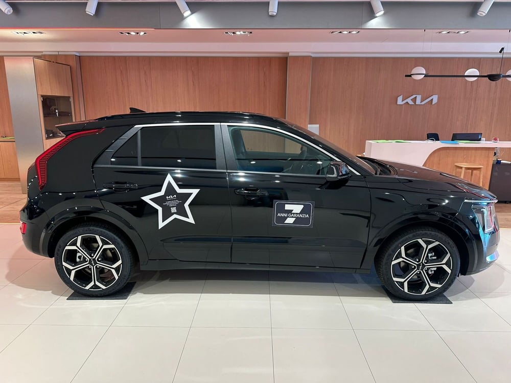 Kia Niro nuova a Arezzo (4)