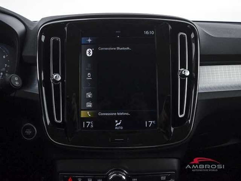 Volvo XC40 usata a Viterbo (15)