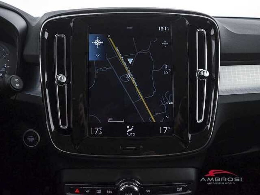 Volvo XC40 usata a Viterbo (17)