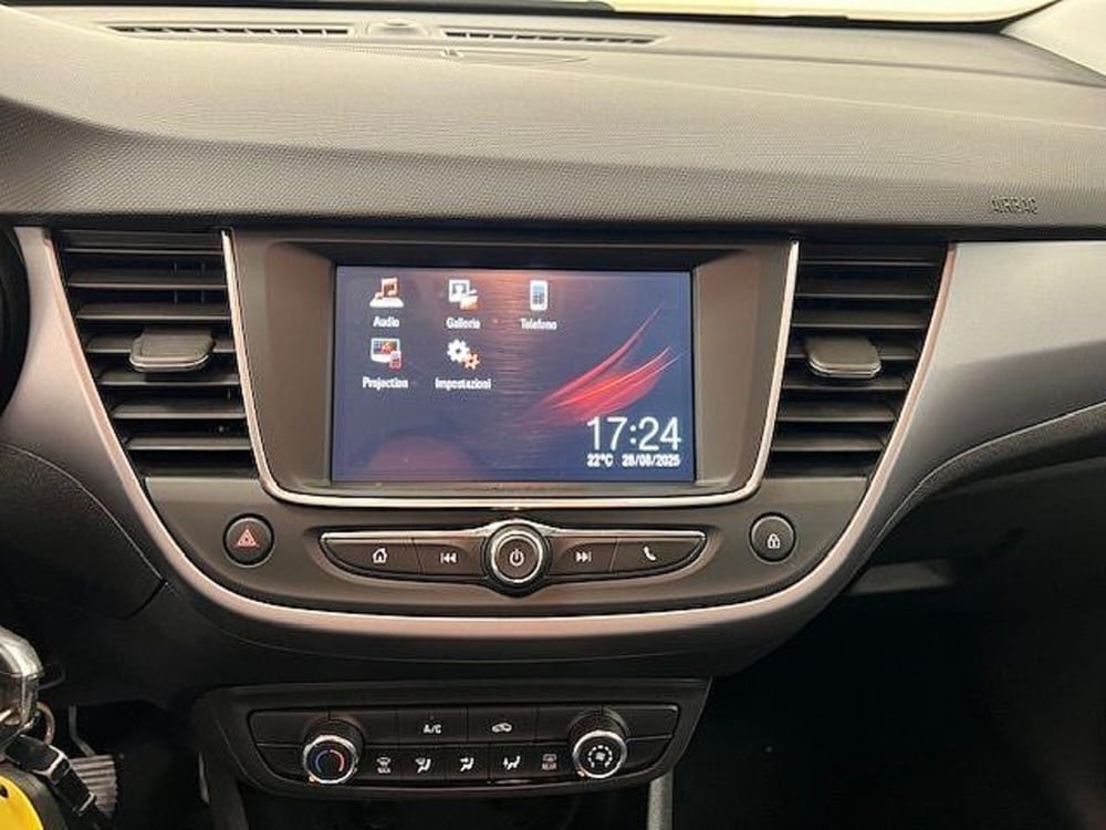 Opel Crossland usata a Alessandria (11)