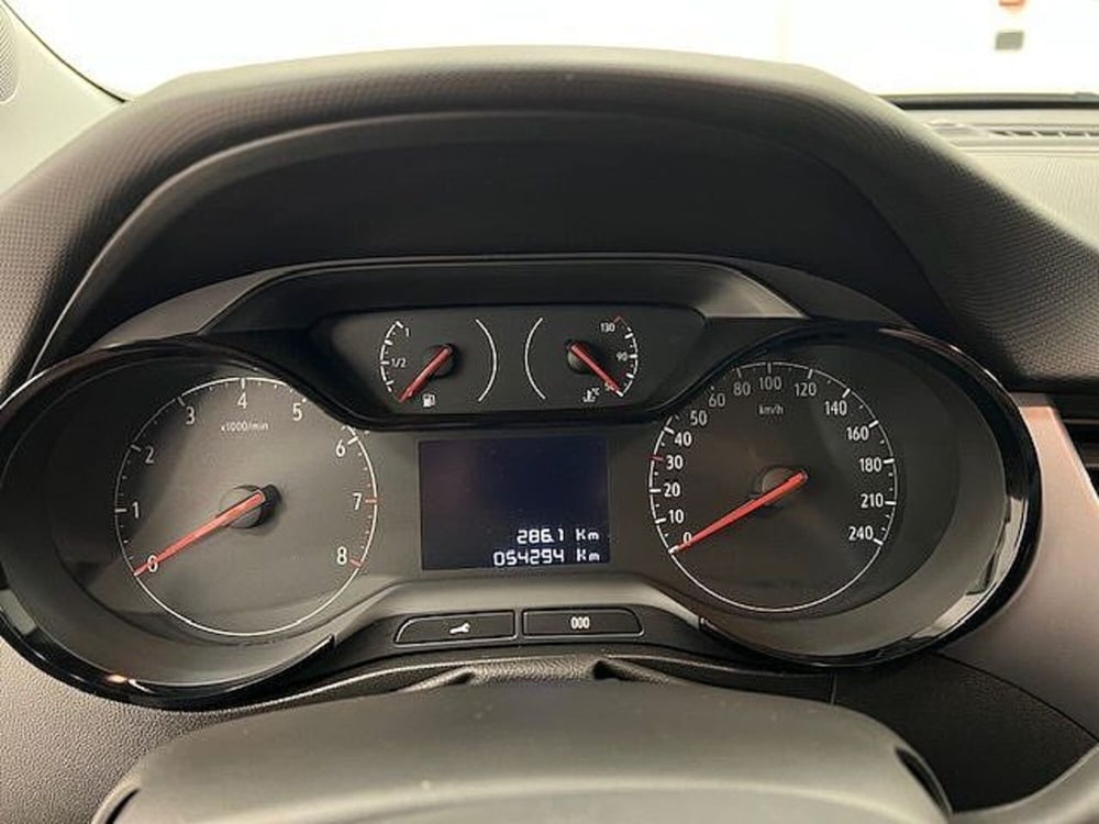 Opel Crossland usata a Alessandria (9)