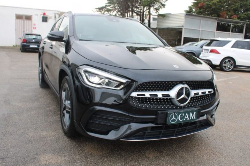 Mercedes-Benz GLA SUV usata a Lecce