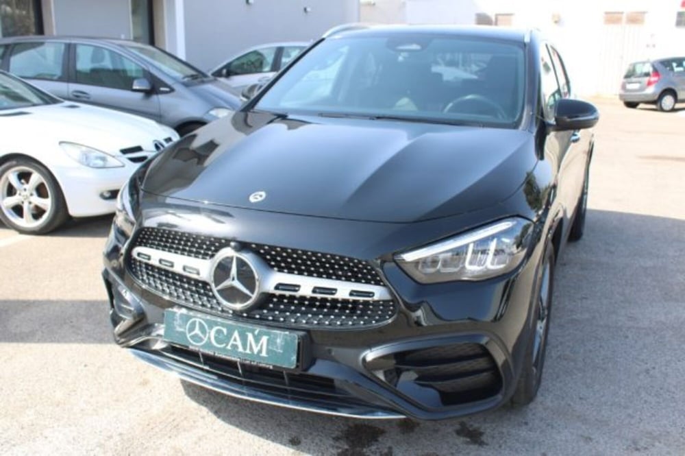 Mercedes-Benz GLA SUV usata a Lecce (2)