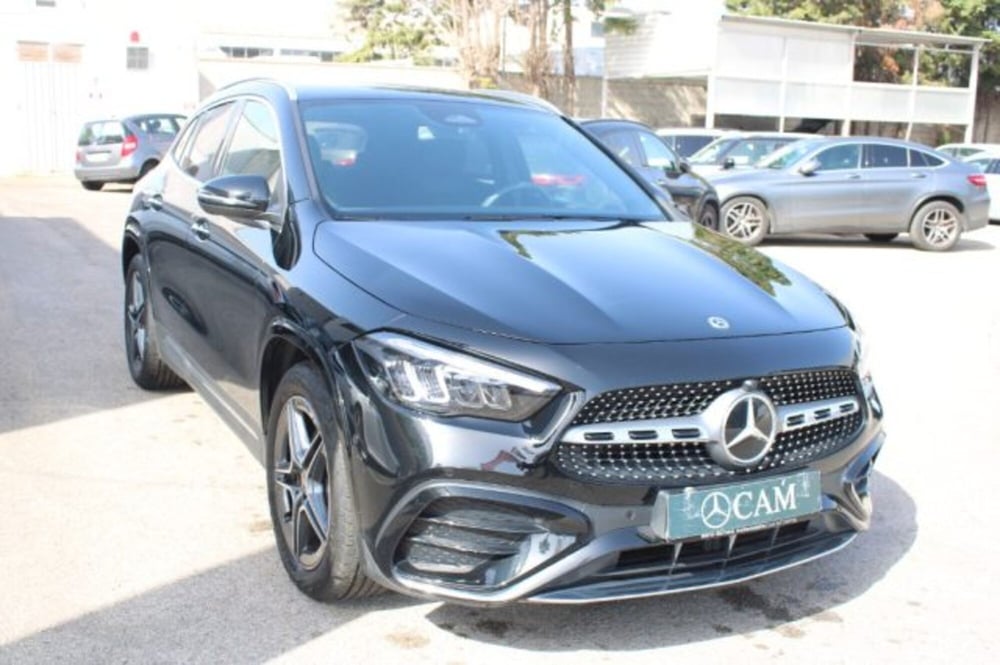 Mercedes-Benz GLA SUV usata a Lecce (3)