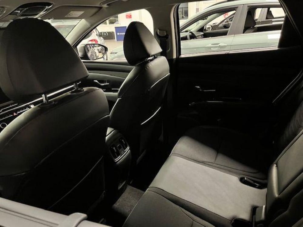 Hyundai Tucson nuova a Verbano Cusio Ossola (14)