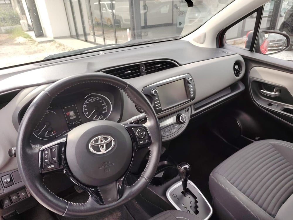 Toyota Yaris usata a La Spezia (19)