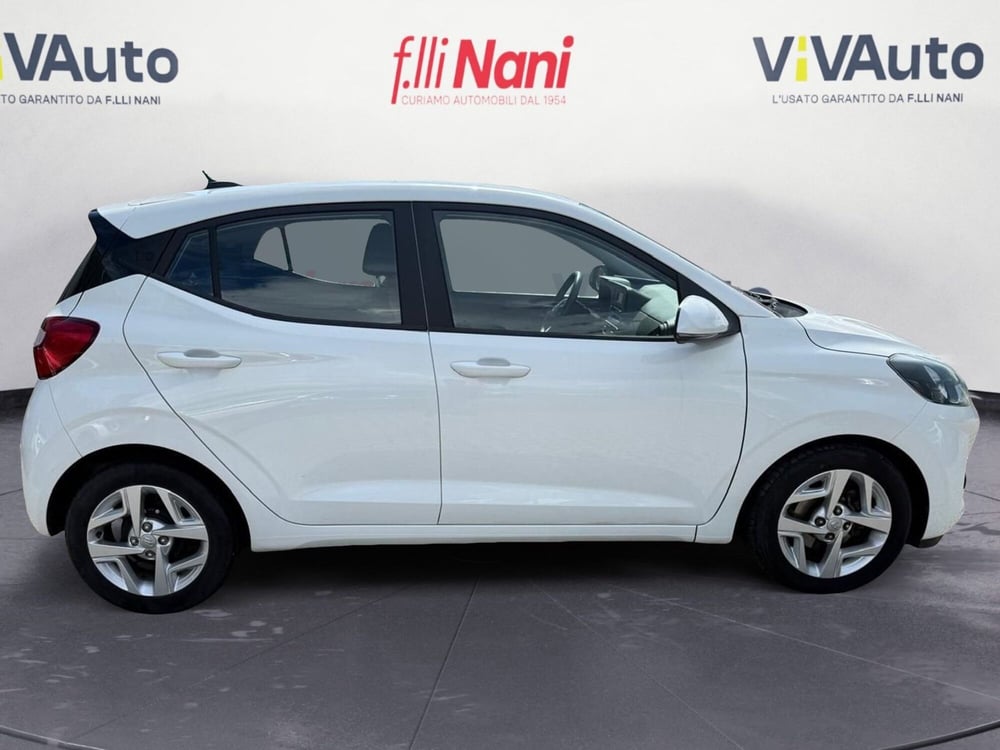 Hyundai i10 usata a La Spezia (8)