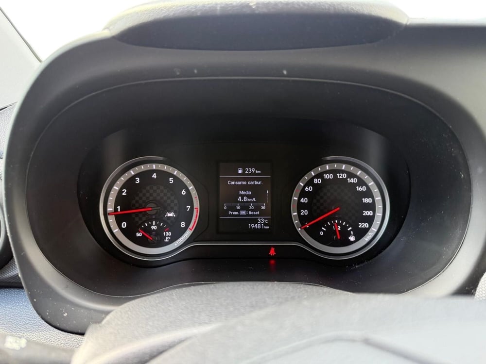 Hyundai i10 usata a La Spezia (9)