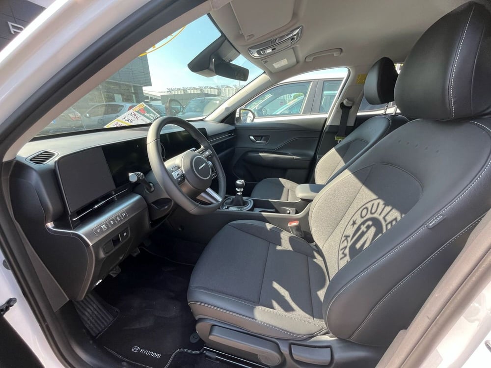 Hyundai Kona nuova a La Spezia (7)