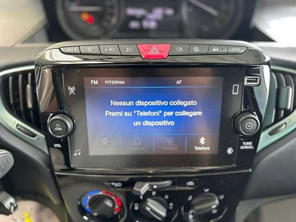Lancia Ypsilon usata a Venezia (16)