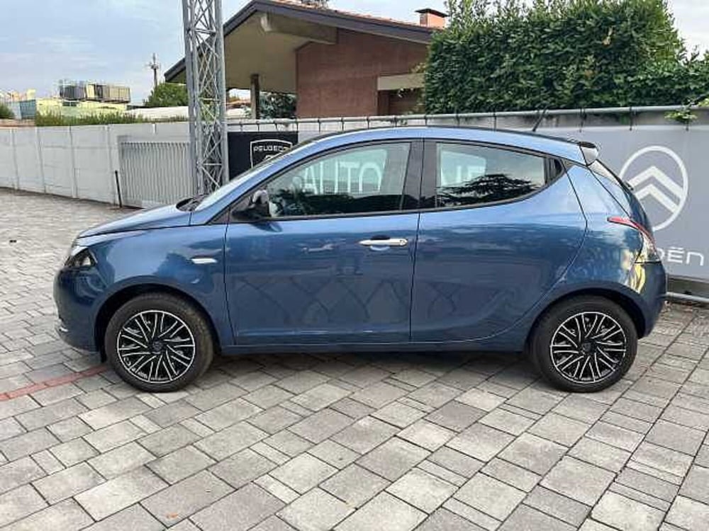 Lancia Ypsilon usata a Venezia (19)
