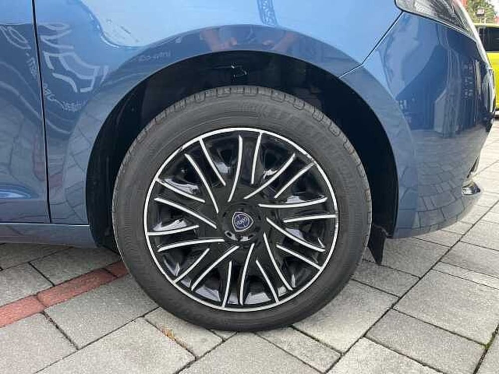 Lancia Ypsilon usata a Venezia (6)