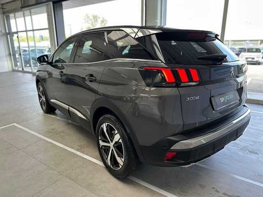 Peugeot 3008 usata a Venezia (6)