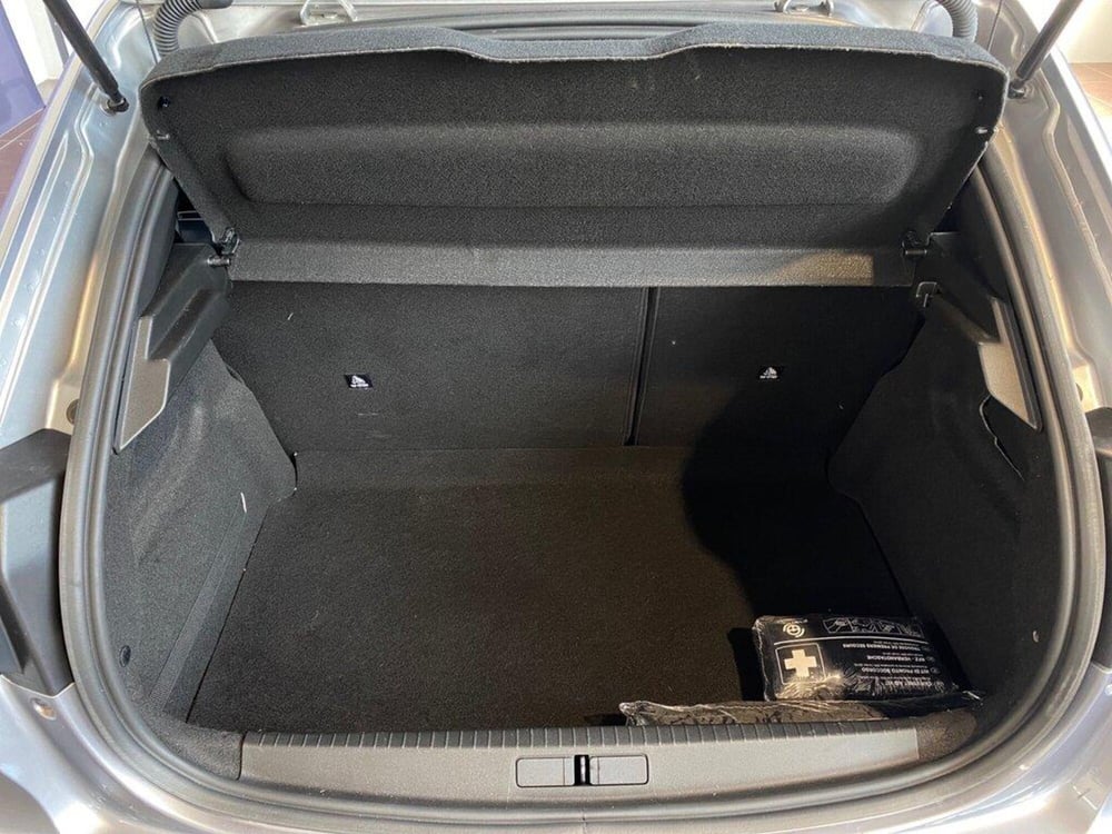 Peugeot 208 usata a Torino (9)
