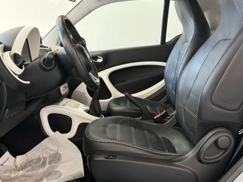 smart Fortwo nuova a Trapani (14)