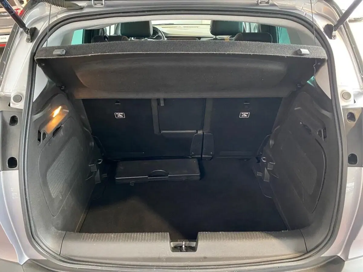 Opel Crossland usata a Torino (8)