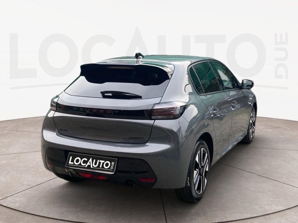 Peugeot 208 nuova a Torino (4)