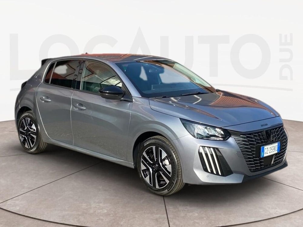 Peugeot 208 nuova a Torino (3)