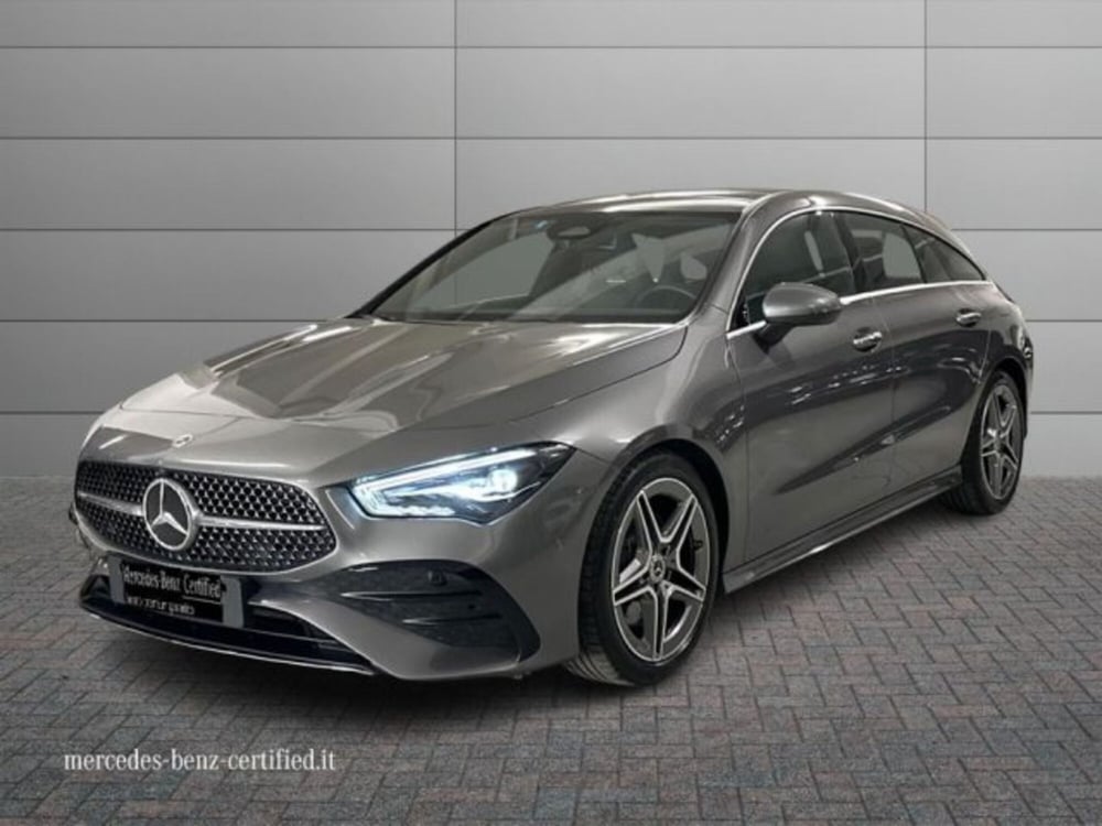 Mercedes-Benz CLA Shooting Brake usata a Avellino