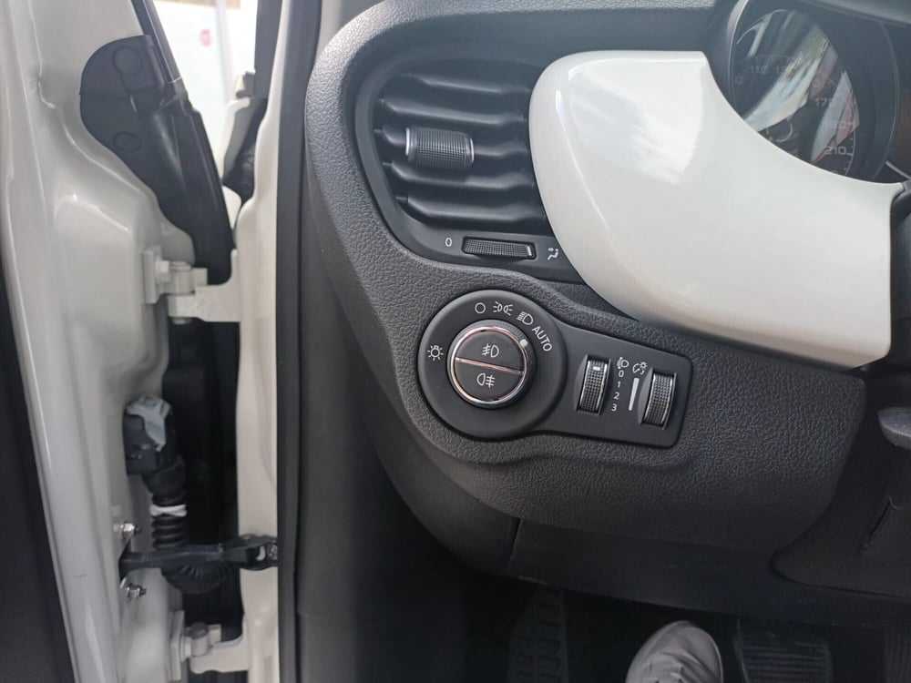 Fiat 500X usata a Bari (9)