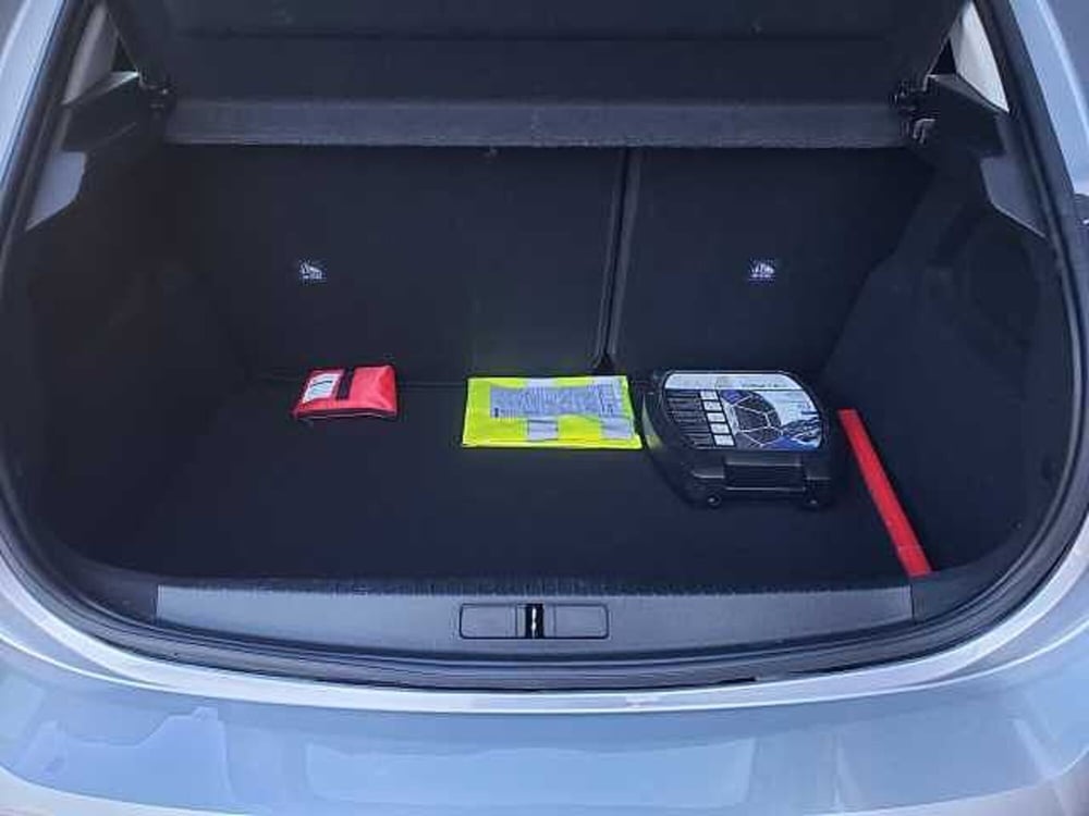 Opel Corsa usata a Pesaro-Urbino (16)