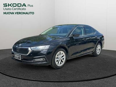 Skoda Octavia 1.5 e-TEC DSG Style del 2022 usata a Verona