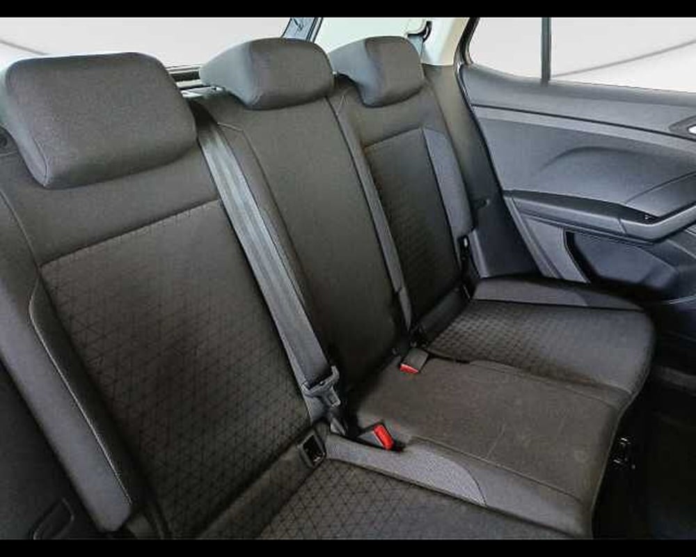 Volkswagen T-Cross usata a Roma (9)