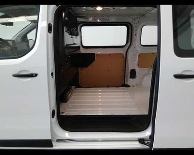 Citroen Jumpy Furgone XL 1.5 Bluehdi S&amp;S 120cv vetrato nuova a Solaro