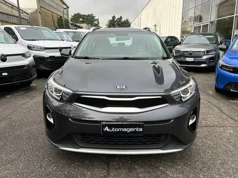 Kia Stonic usata a Milano (2)