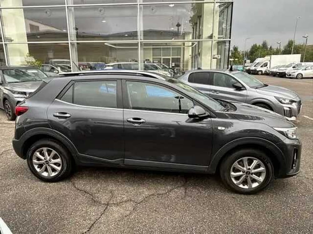 Kia Stonic usata a Milano (4)