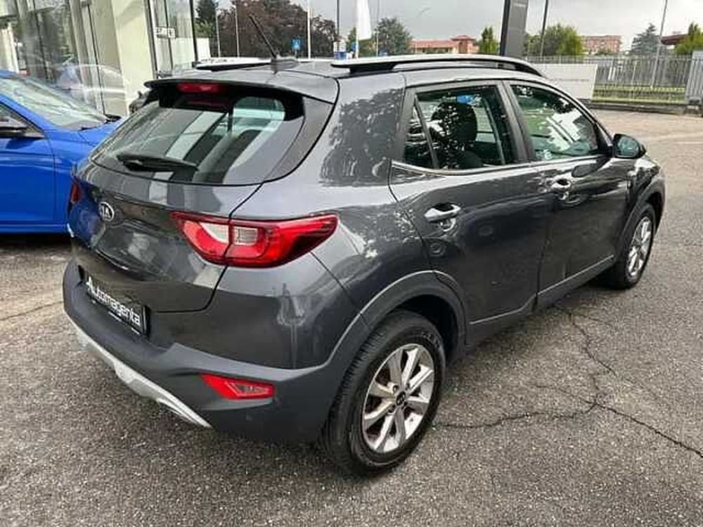 Kia Stonic usata a Milano (8)