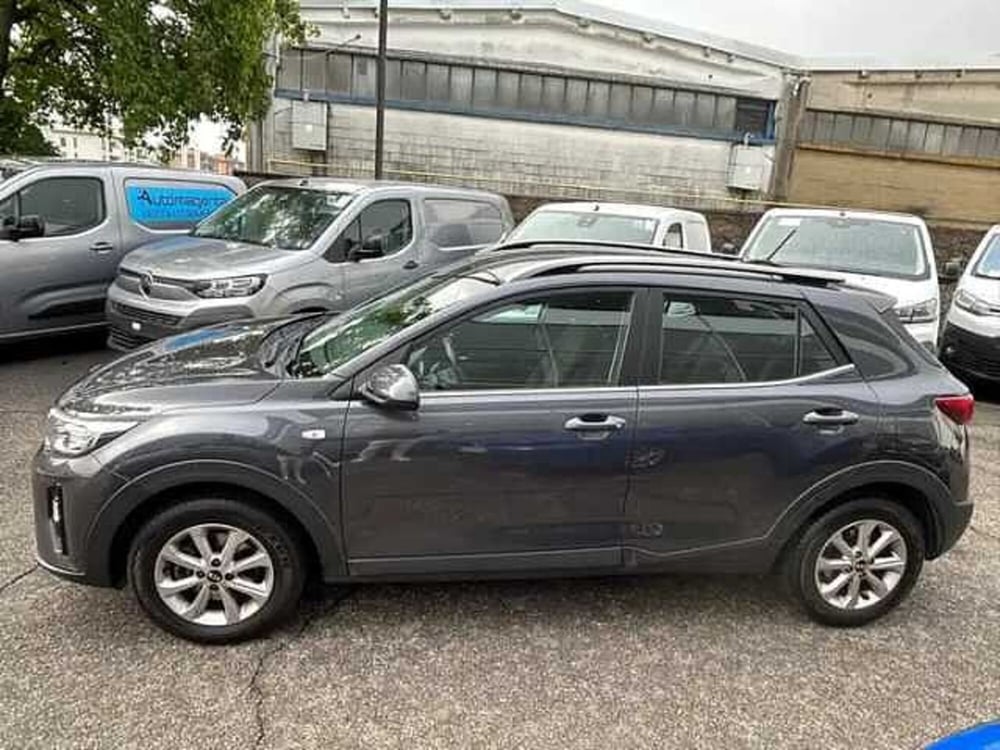 Kia Stonic usata a Milano (9)