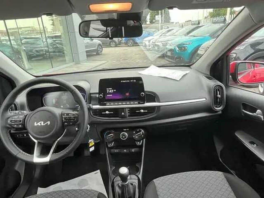 Kia Picanto nuova a Milano (10)