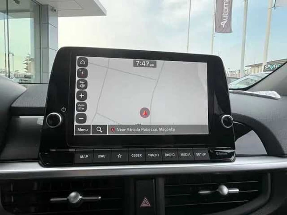Kia Picanto nuova a Milano (13)