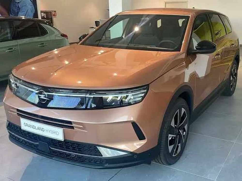 Opel Grandland nuova a Milano (3)