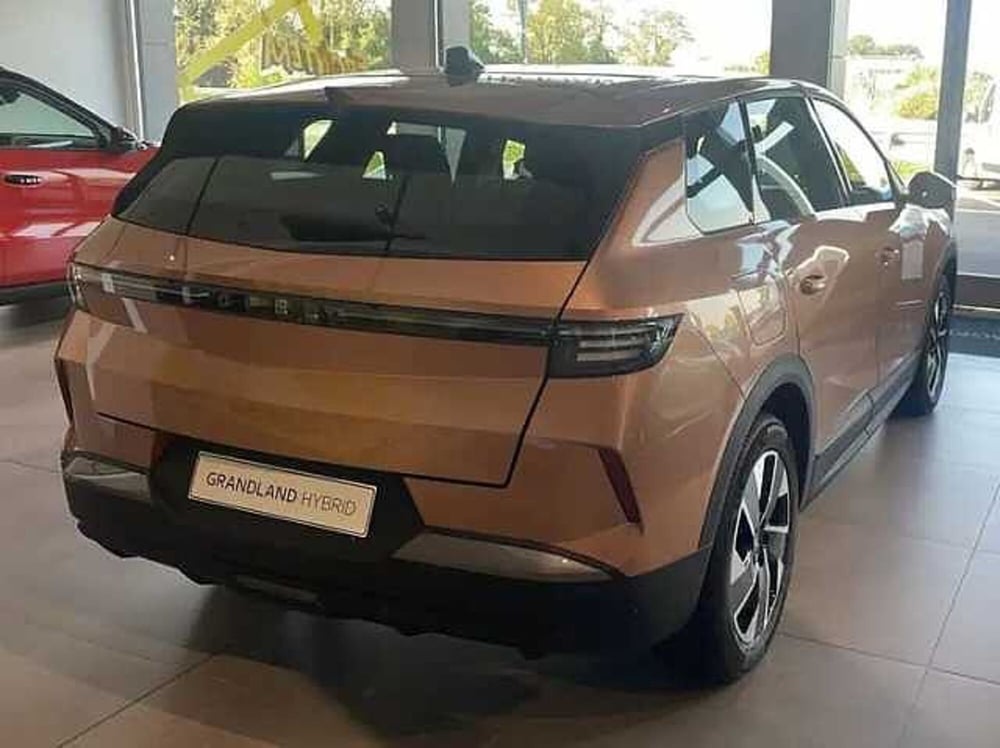 Opel Grandland nuova a Milano (7)