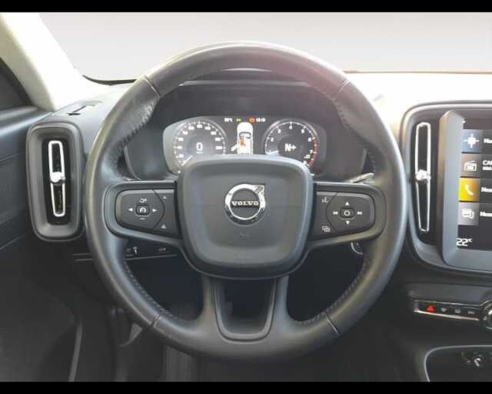 Volvo XC40 usata a Ravenna (12)