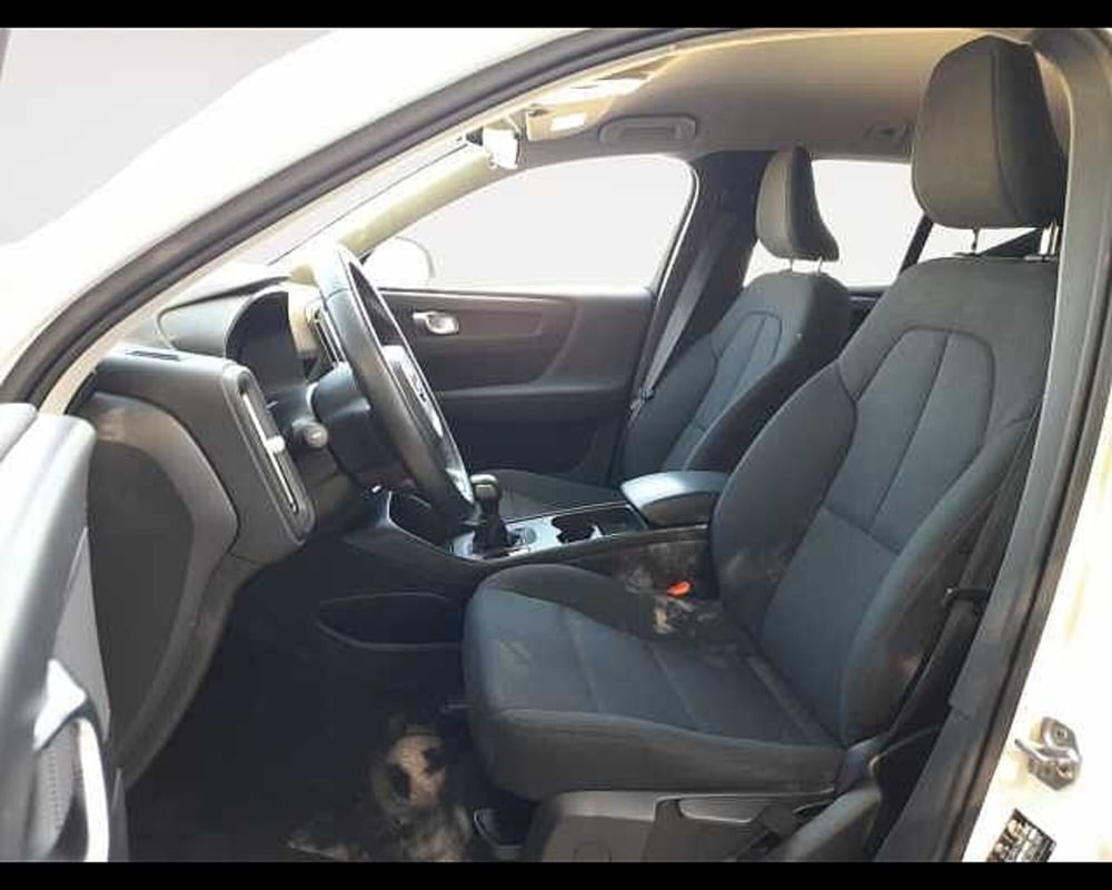 Volvo XC40 usata a Ravenna (9)