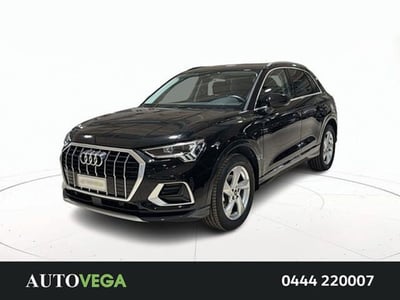 Audi Q3 35 2.0 tdi Business Advanced s-tronic del 2024 usata a Vicenza