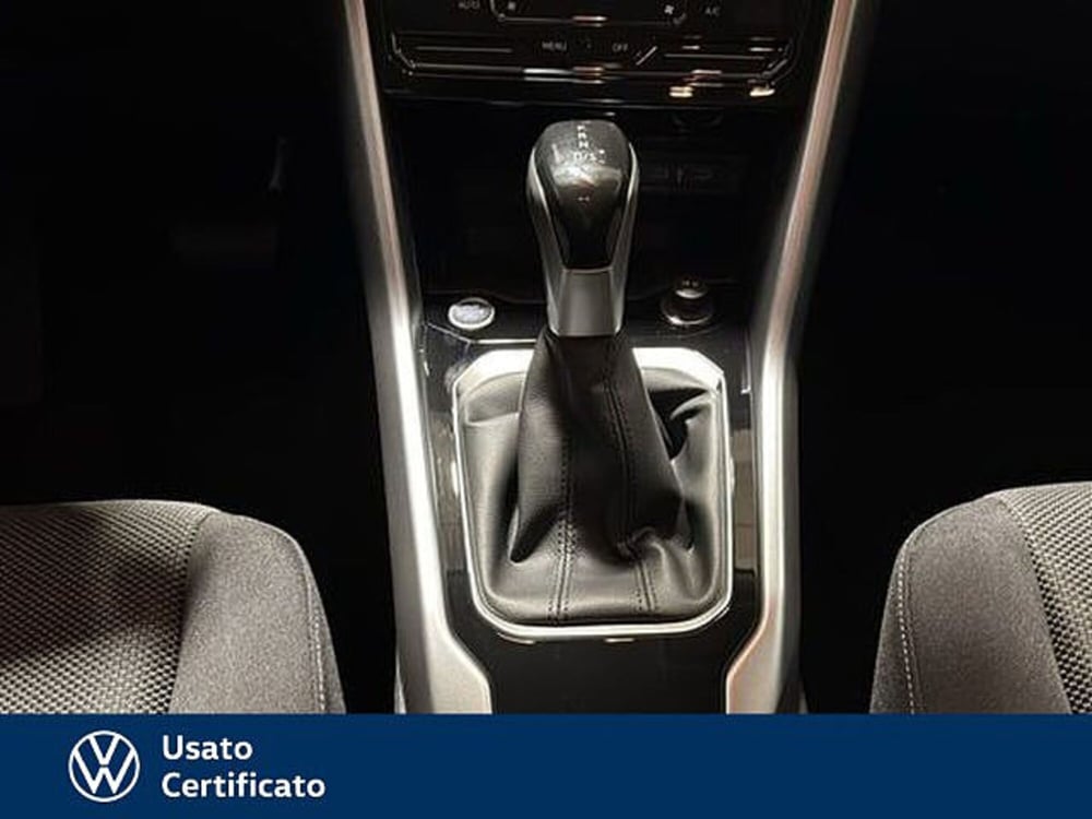 Volkswagen T-Roc nuova a Vicenza (10)
